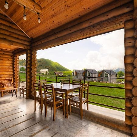 Snow Time Eco Chalet Gudauri Luaran gambar