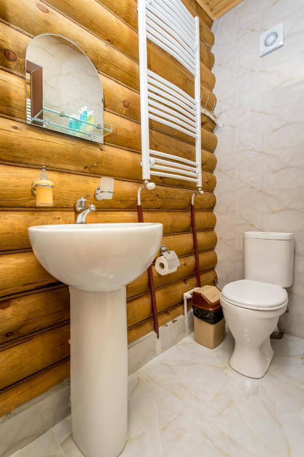 Snow Time Eco Chalet Gudauri Luaran gambar