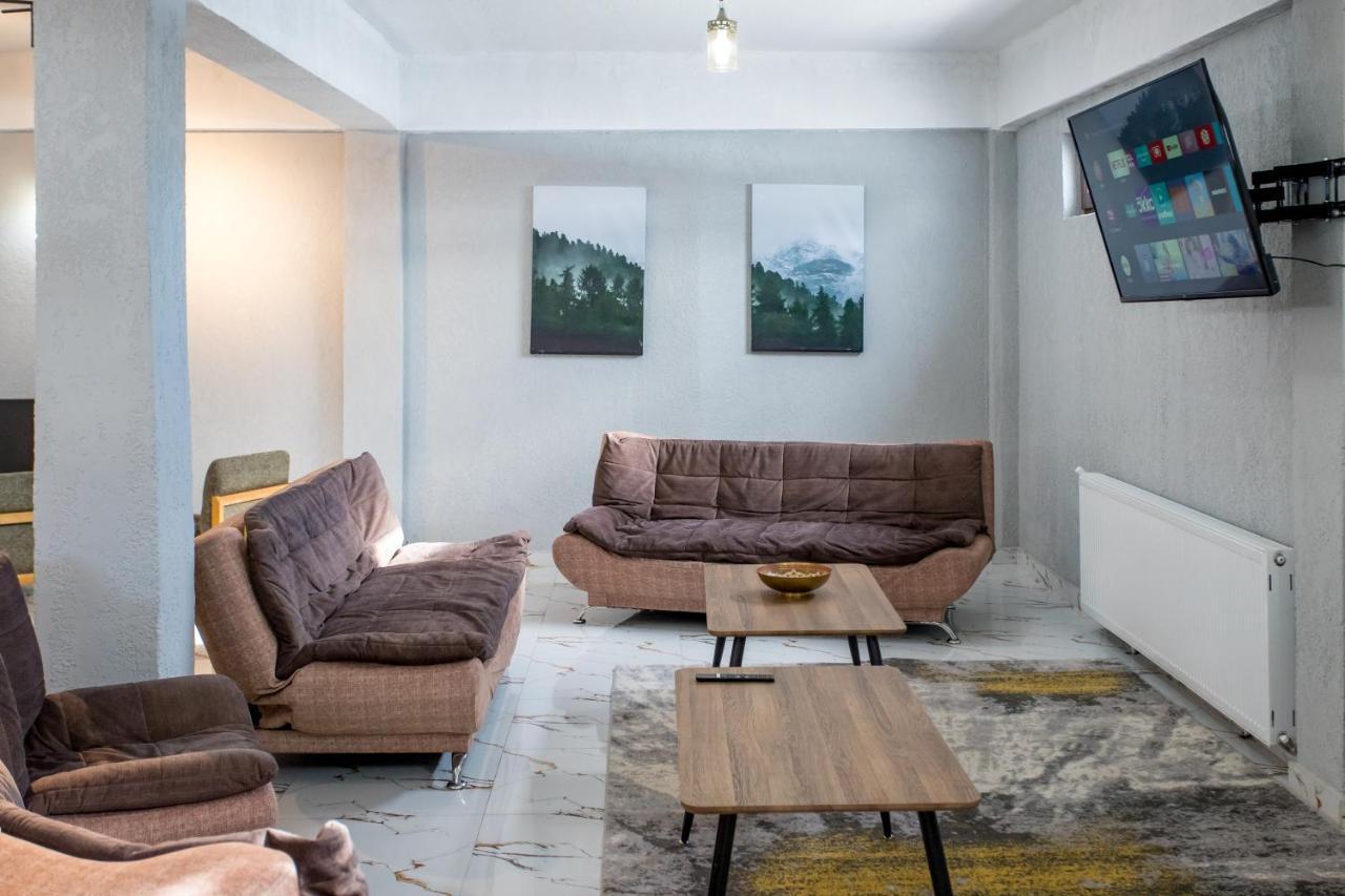 Snow Time Eco Chalet Gudauri Luaran gambar