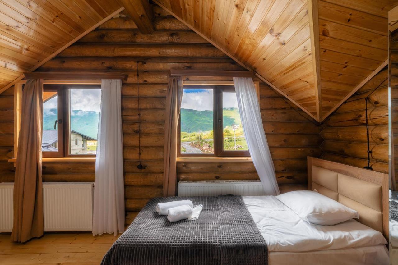 Snow Time Eco Chalet Gudauri Luaran gambar