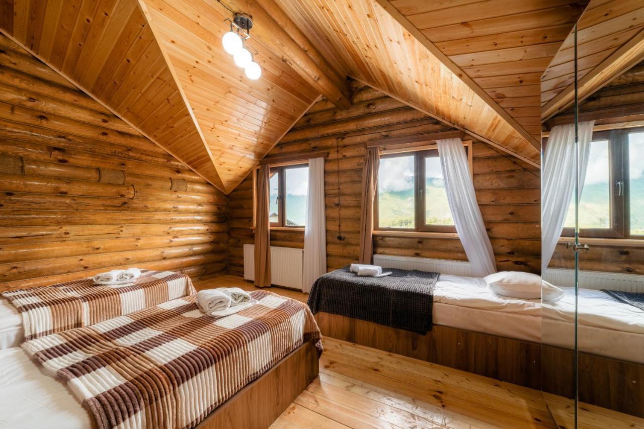 Snow Time Eco Chalet Gudauri Luaran gambar